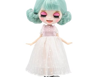 Adia – Premium Custom Neo Blythe Doll with Green Hair, White Skin & Matte Smiling Face