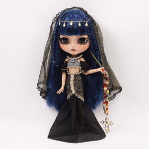 Cleopatra – Premium Custom Neo Blythe Doll with Blue Hair, Tan Skin & Matte Smiling Face