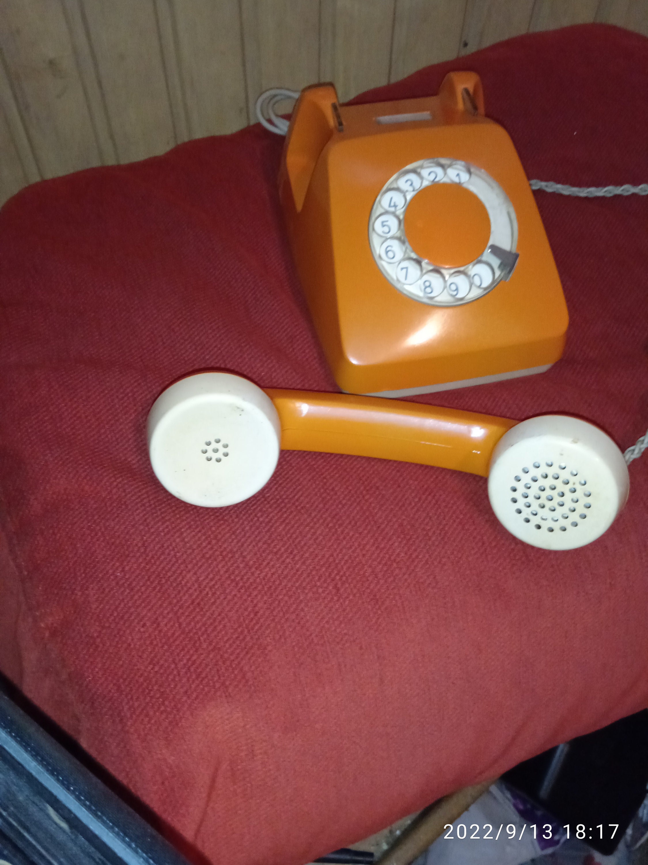 Téléphone Vintage Siemens Orange à Cadran - Fixe De Bureau - Objet Déco
