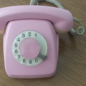 Works Pink Vintage Retro Telephone, Pink Dial Phone, Pink Phone, Landline Phone, Bakelite Phone, Desk Phone.