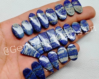 Natuurlijk matched lapis lazuli cabochonpaar, oorbelstenen