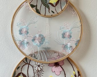 Embroidery Hoop Wall Art Floral – Handmade Wall Hanging, Boho Embroidered Flowers Decoration & Unique Gift Idea