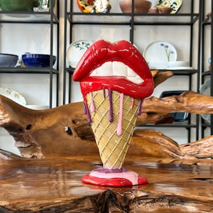 Statue de glace / Figurine de glace avec lèvres / Statue de glace / Sculpture moderne / Décoration d&#39;intérieur / Décoration de table / Décoration créative / Idée cadeau