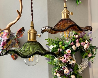 Ceiling lamp flower / hanging lamp in flower shape / modern style ceiling light / pendant light / lighting / decoration / home decor / lamp