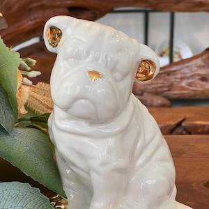 Dog statue / ceramic dog figure / decoration / table decoration / animal figure / home decor / dog sculpture / decor / animals / gift idea