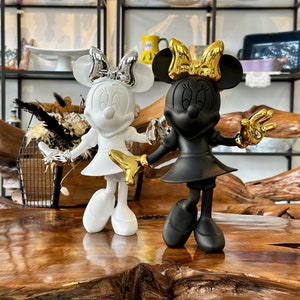 Minnie Mouse Statue / Mouse Figure in White / Walt Disney Decoration / Black Mouse / Table Decoration / Gift Idea / Design / Decoration