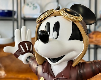 Micky Maus Statue / Figur Micky Maus Pilot / Walt Disney Dekoration / Maus Aviator / Tischdekoration / Geschenkidee / Design