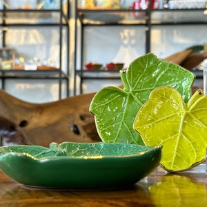 Bowl / set of 3 / decorative bowl in leaf shape / jewelry bowl / handmade from ceramic / decoration / home decor / kitchen decor