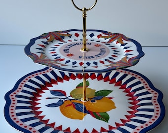 Estantería de cerámica de dos niveles con motivo de limón: plato colorido para servir pasteles, postres, decoración de cocina mediterránea y vajilla.