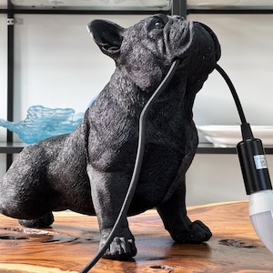 Bulldog table lamp / table lamp dog black / modern decoration style / decorative lamp / table decoration / home decor / lighting / gift idea