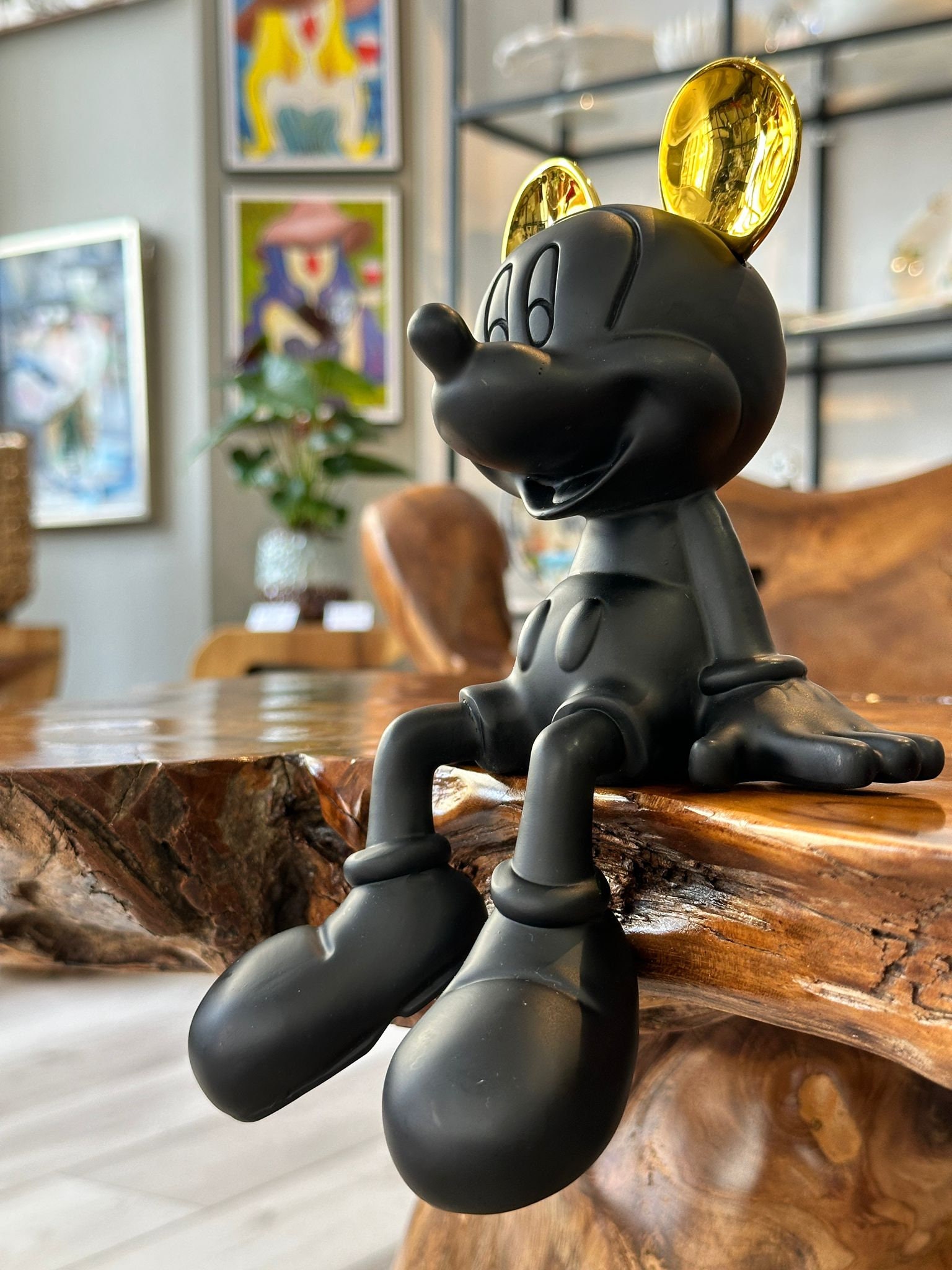 ミッキーマウスの像 / 白黒の置物 / ウォルト・ディズニーの装飾