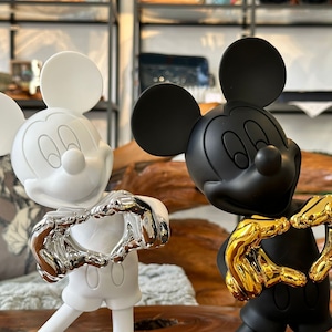 Musse Pigg-staty / Figur i svartvitt / Walt Disney-dekoration / Svart mus / Borddekoration / Presentidé / Design bild 2