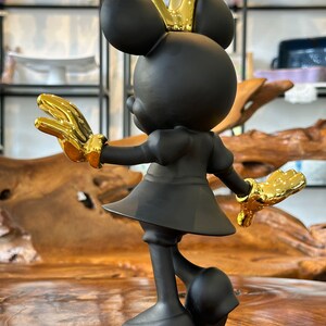 Minnie Mouse-staty / Musfigur i vitt / Walt Disney-dekoration / Svart mus / Borddekoration / Presentidé / Design / Dekoration bild 5