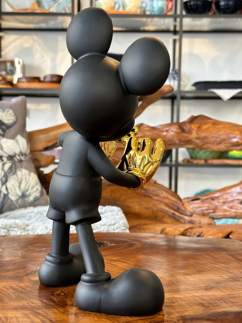 Musse Pigg-staty / Figur i svartvitt / Walt Disney-dekoration / Svart mus / Borddekoration / Presentidé / Design bild 4