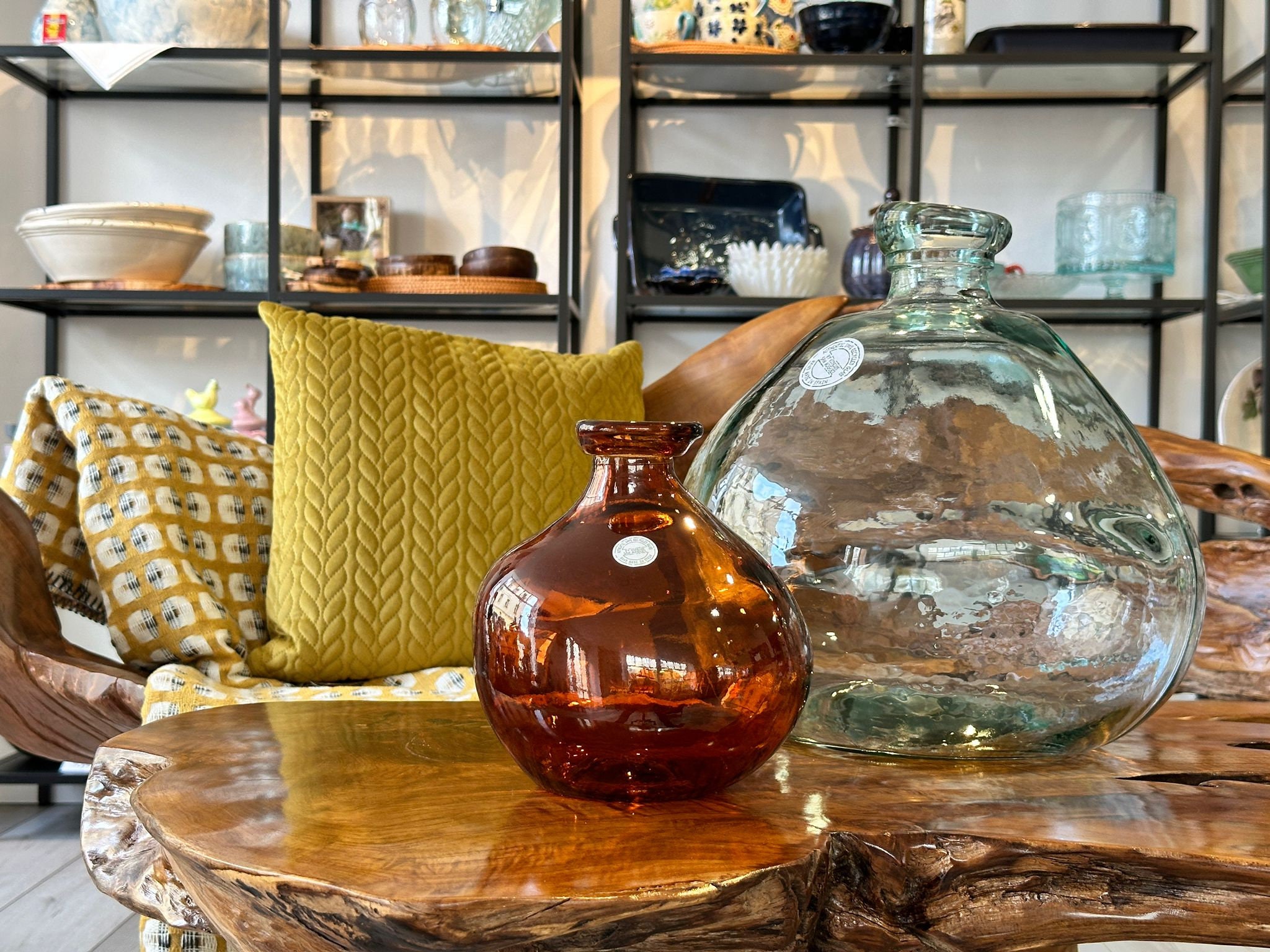 Vase / Blumenvase aus recyceltem Glas / Handarbeit aus Spanien / Massive Vase / Tischdekoration / Homedecor / Dekoration / Geschenkidee