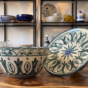 Bowl / salad bowl / cake plate / fruit bowl / handmade in Spain / table decoration / ceramic tableware / kitchen decoration / gift