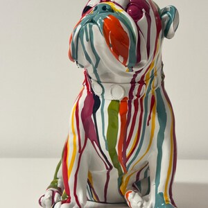 Bulldog Skulptur bunt aus Resin, Pop Art Hund Figur, Graffiti Bulldogge, moderne Wohn Deko, Statement Tierfigur, Design Wohnaccessoire Bild 5