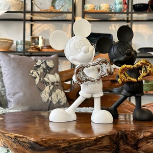 Musse Pigg-staty / Figur i svartvitt / Walt Disney-dekoration / Svart mus / Borddekoration / Presentidé / Design bild 10