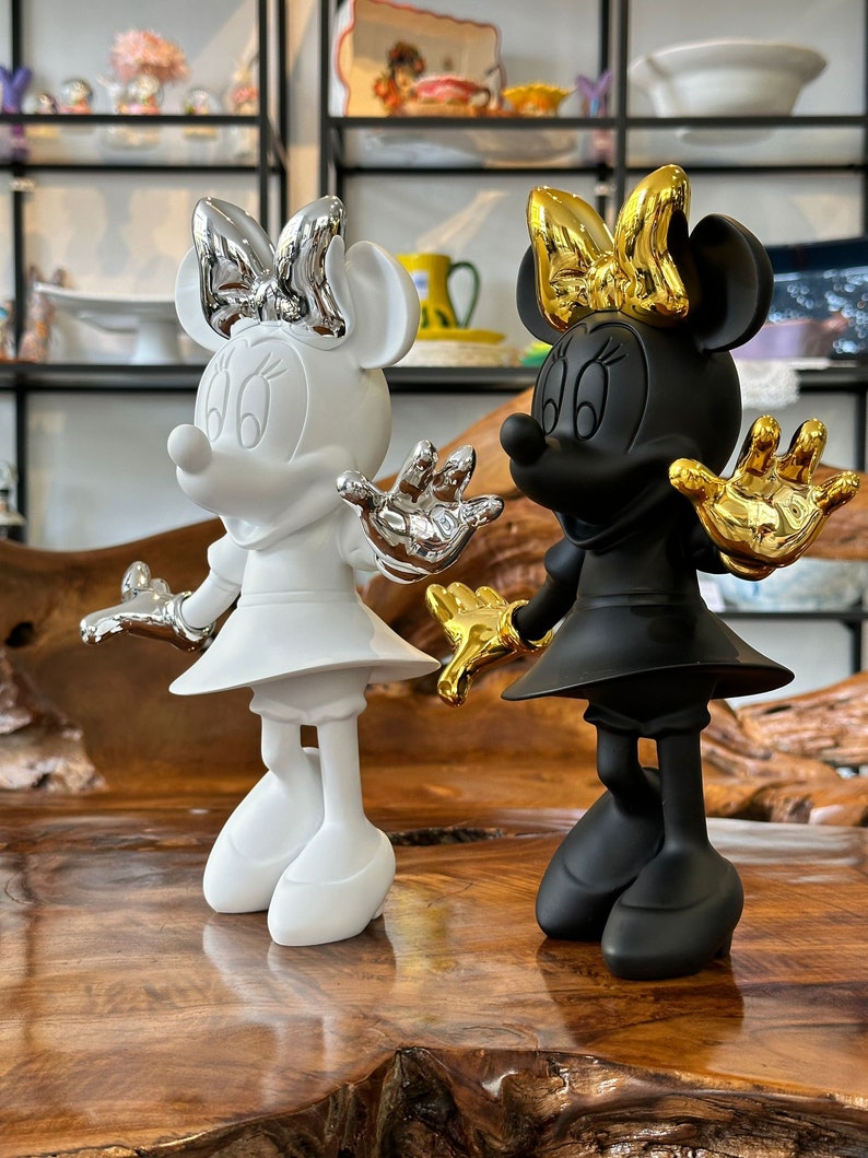Minnie Mouse-staty / Musfigur i vitt / Walt Disney-dekoration / Svart mus / Borddekoration / Presentidé / Design / Dekoration bild 10