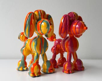 Färgglad hundfigur – Handmålad ballonghundskulptur, popkonst-hemaccessoar, presentidé, dekoration.