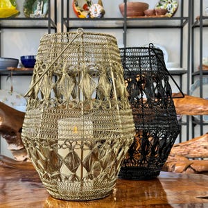 Lantaarn / Grote Lantaarn / Kaarslantaarn Goud Zwart / Handgemaakt van Metaal / Kaarsenhouder / Decor / Hangende Lantaarn / Woondecoratie / Kaarsen
