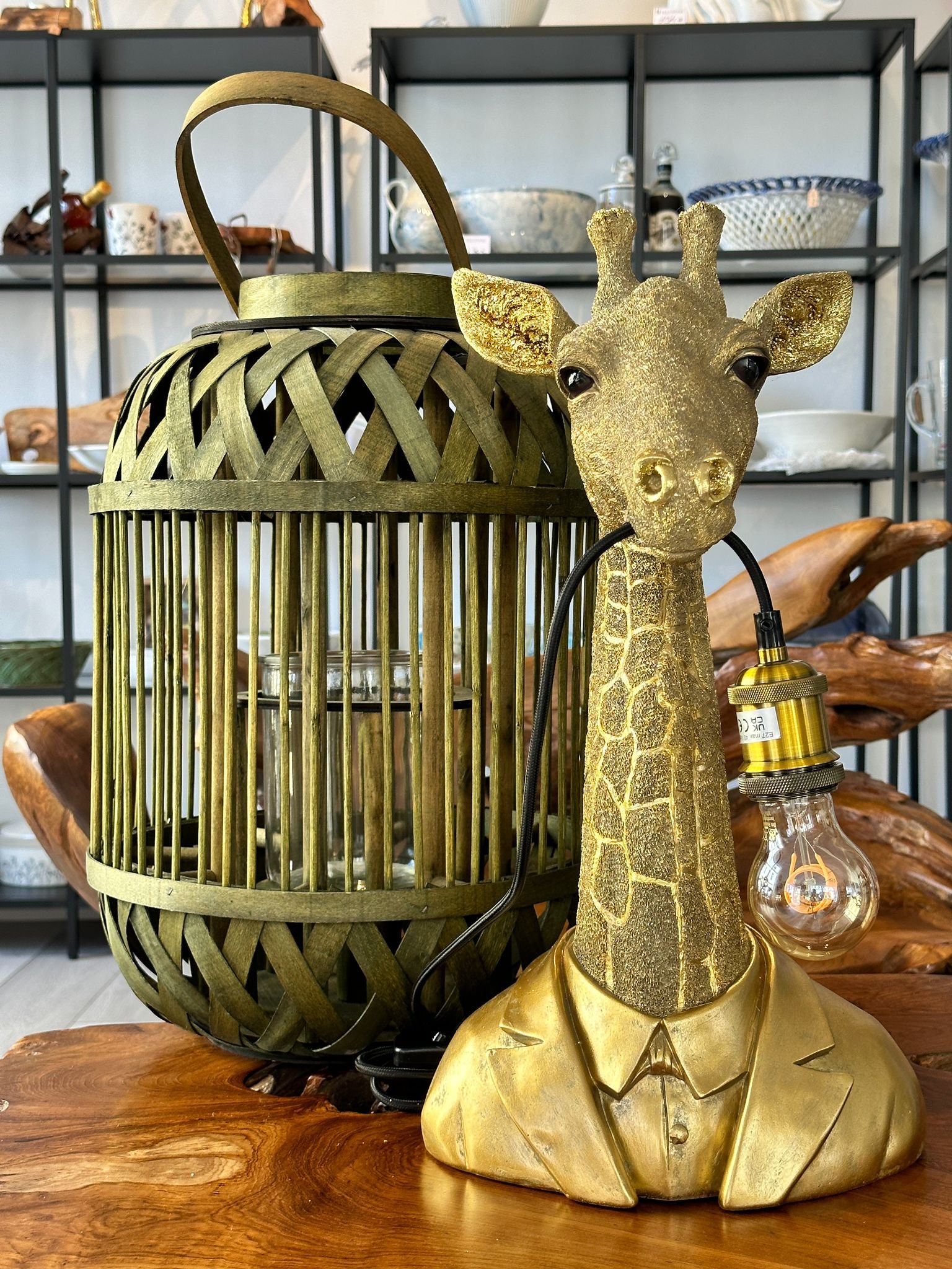Giraffe lamp sale gold