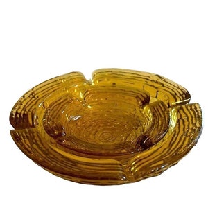 Set of Amber Soreno Ashtrays, Two Nesting