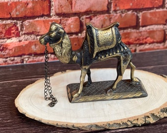 Handmade Solid Brass Camel Figurine, Copper Desktop Camel Statue, Home Decoration Gift, Office Decoration Gift, Camel Ornament