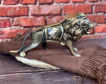 Handmade Solid Brass Lion Figurine, Copper Lion Statue, Desktop Lion Statue, Home Decoration Gift, Office Decoration Gift, Lion Ornament