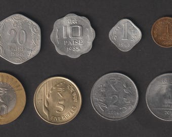 インド　古銭　硬貨　2874g ルピー　パイサ　まとめ売り インドの古いコイン8枚セット。1パイサから10ルピーまで。収集価値の