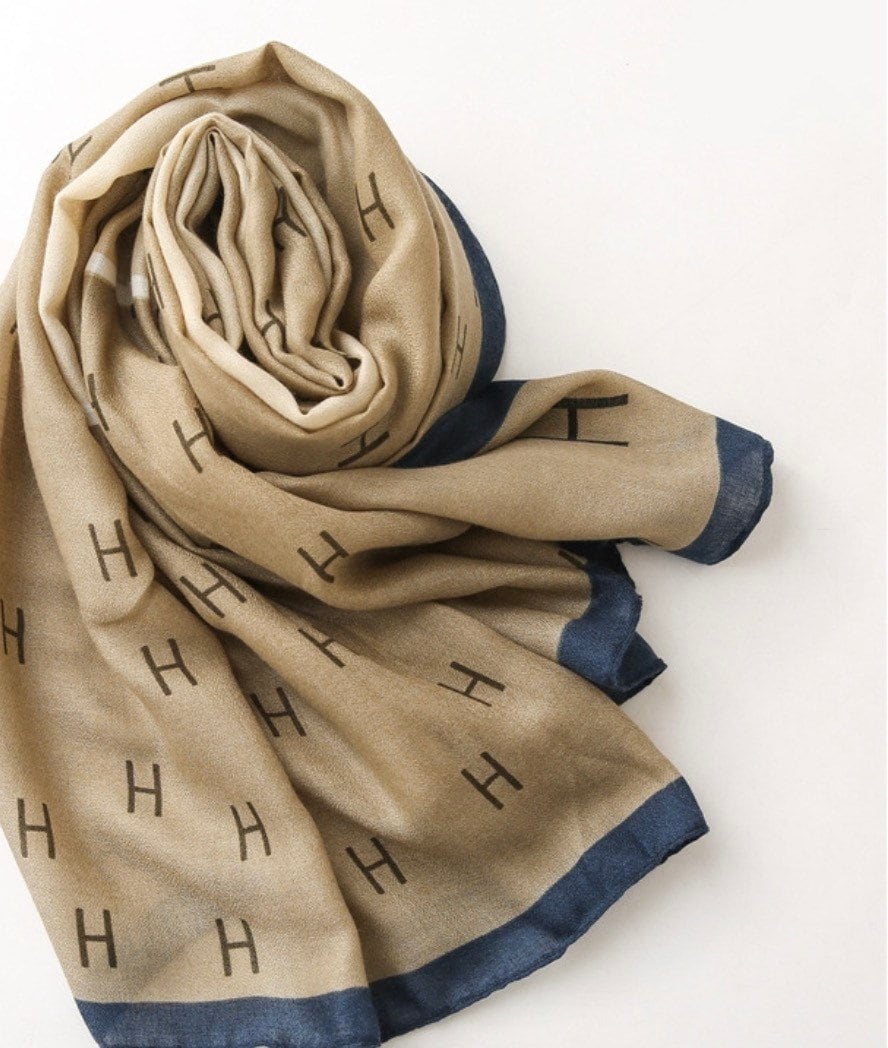 Navy and Beige H Letter Scarf Scarves Gift for Her -  Sweden