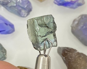 Special Bluish Green Tanzanite Crystal Unheated Tanzanite Crystal 3.91 cts Rare Green Tanzanite Crystal Terminated Crystal Faceted Grade