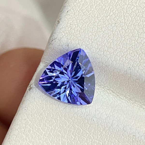 Natural Tanzanite Trillion Cut 1.44 Cts , 8 mm , Highly Saturated Tanzanite (Loupe Clean) #1856