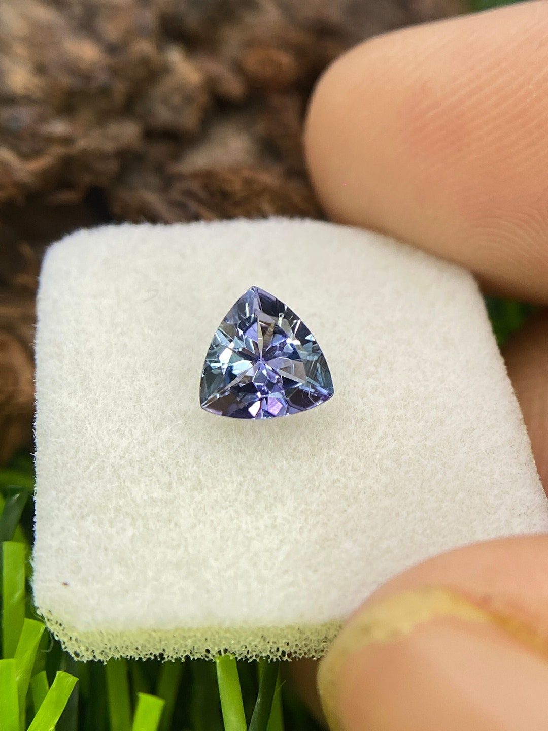 Mermaid Tanzanite .61 Cts 5.6 Mm Trillion Cut Tanzanite - Etsy