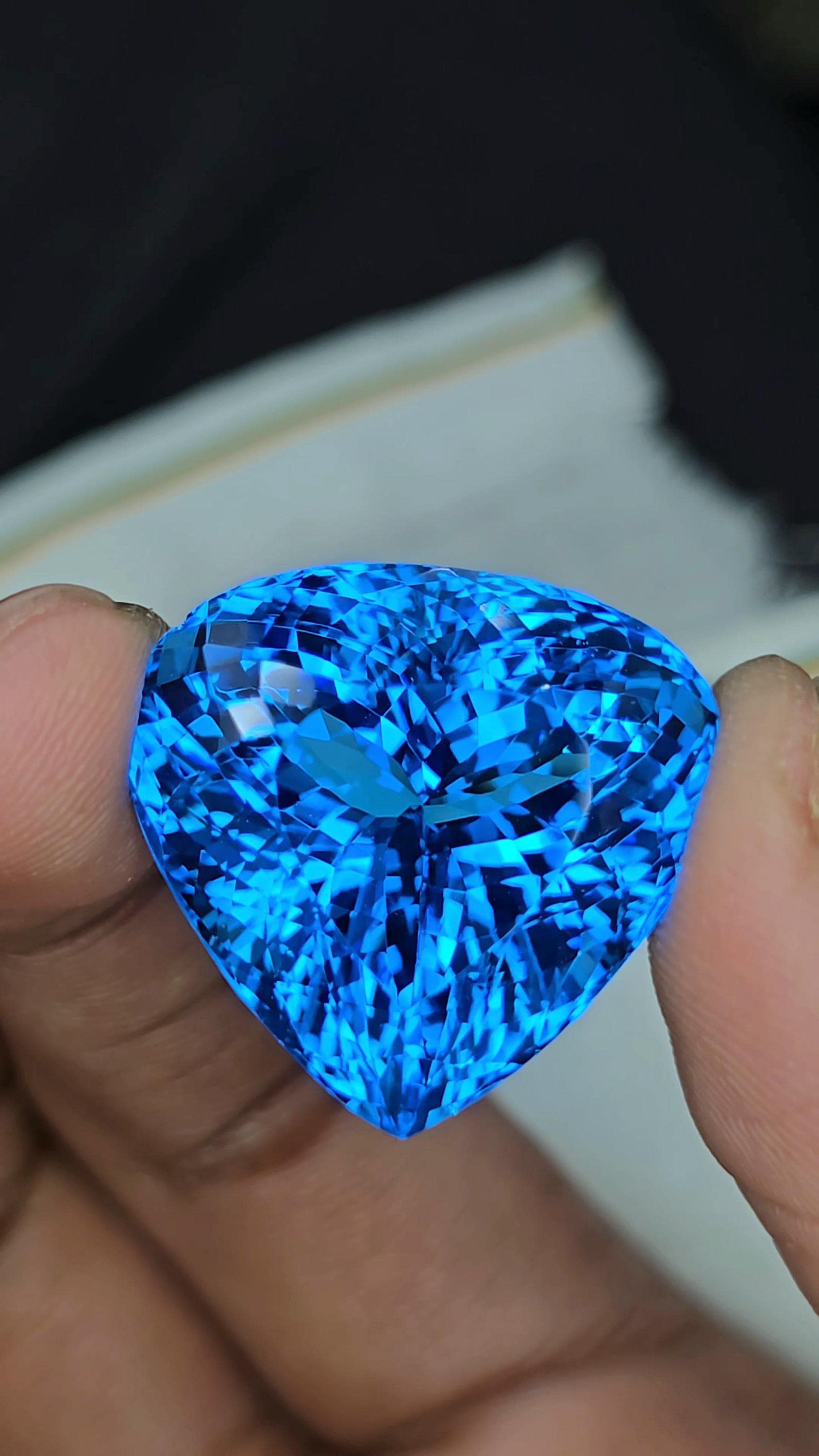 Natural Blue Topaz Heart Shape Faceted Loose Gemstone Weight-47.09