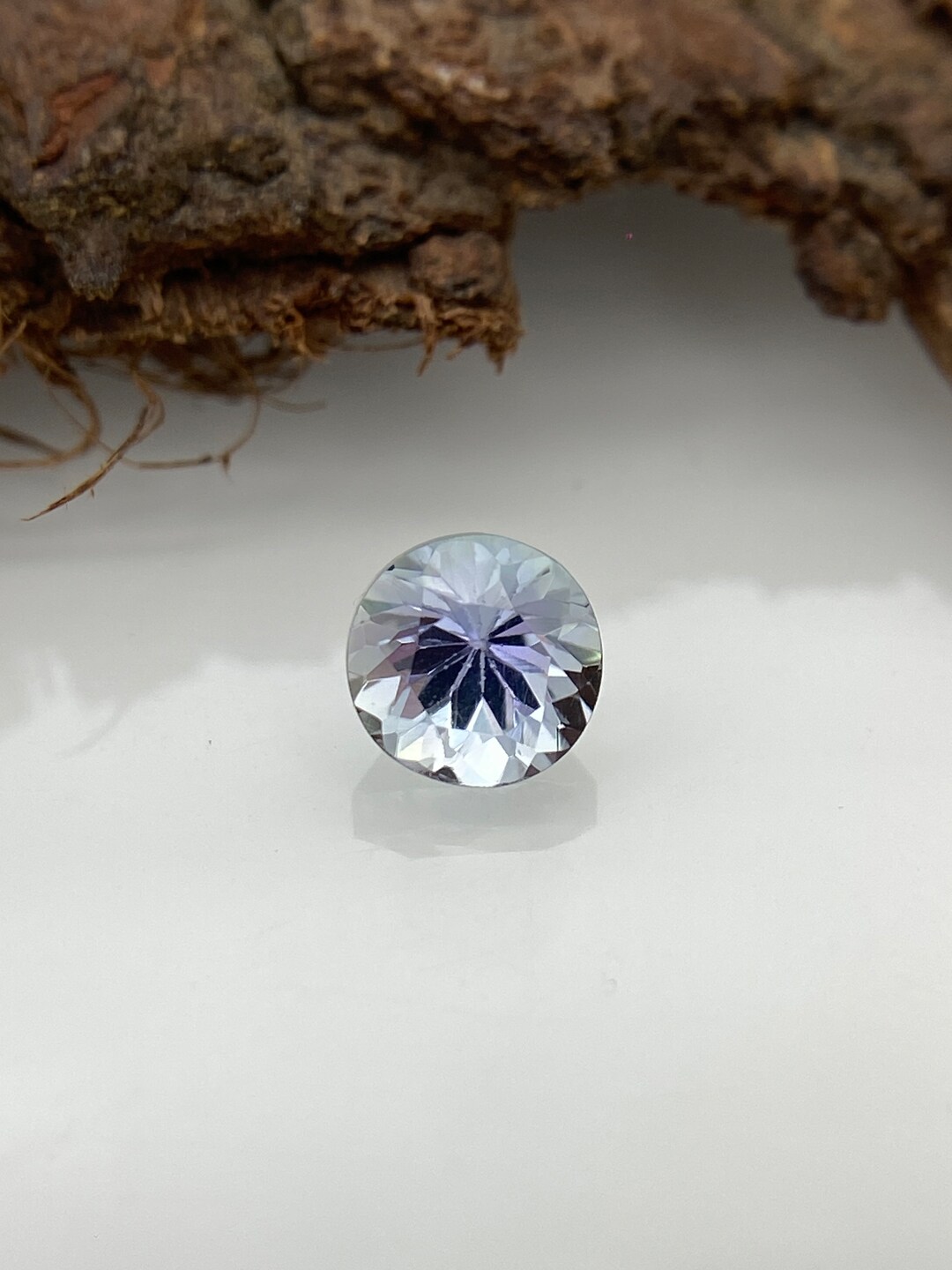 Bi Color Tanzanite .71 Cts 5 Mm Round Cut Tanzanite Mermaid Tanzanite