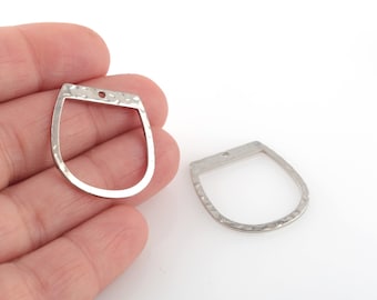 Colgante delgado recortado en forma de D de arco chapado en rodio, colgante en forma de D martillado, pendiente en forma de D, suministros de joyería, 22x25 mm, 2 piezas, SL-160