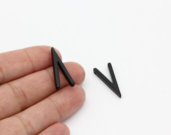2 Pcs Black Plated Triangle Charms, Triangle Connector, Triangle Pendant, V Pendant, Triangle Findings, Black Plated Findings, 11x24mm,SH-33