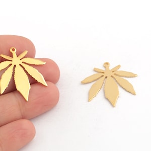 24k Shiny Gold Plated Marijuana Leaf Charm, Marijuana Pendant, Gold Plated Marijuana Necklace, Marijuana Leaf Jewelry, 28x29mm, 1Pcs, AL-777