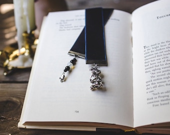 Alien Charm Bookmark: Dark Blue Velvet Ribbon with Skull Bead