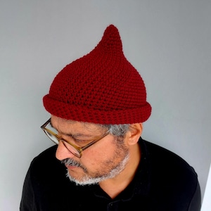 Fisherman Beanie for Men Knit Wool Skull Cap Burgundy Color Elf hat