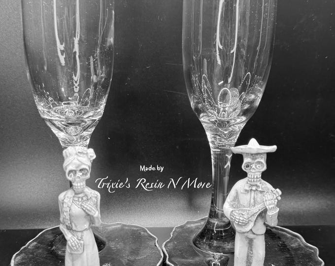 Featured listing image: dia de los muertos Champagne Flutes Set of 2 Personalized Wedding Couple