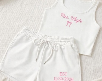 Personalisierter Braut Pyjama, Brautjungfer Pyjama Set, bestickter Tank und Shorts, Crop Top Brautparty