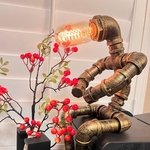 Stylish Steampunk Table Lamp, Steampunk light ,Table Lamp Retro Industrial Iron Water Pipes Robot Table lamp ( Included Bulb)