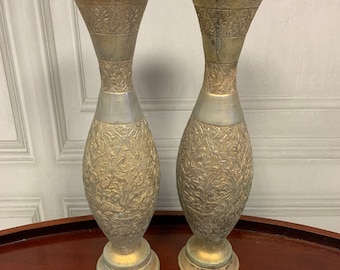 金属製　花瓶 金属製9インチ両面花瓶 - インド製 - 手描き - シルバートーン - (NBPE
