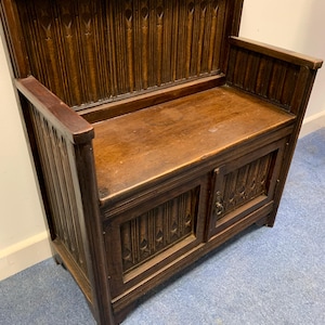 English antique, small settle or monks bench