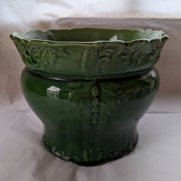 Rare Vintage Art Nouveau Majolica, Green, Ceramic Planter/Jardiniere