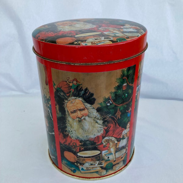 Traditional Christmas Biscuit Tin, circa 1980s