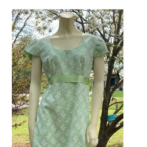 1970s spring green lace overlay bridesmaid prom dress