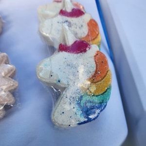 Unicorn Bath Bomb